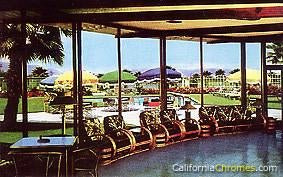 The Desert Air Hotel & Resort Lounge c.1960